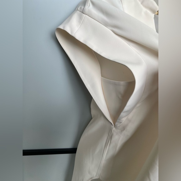 NWT Zimmermann Ivory Pendant Top Sz AU 1 Small Sleeveless Vneck - Picture 7 of 13